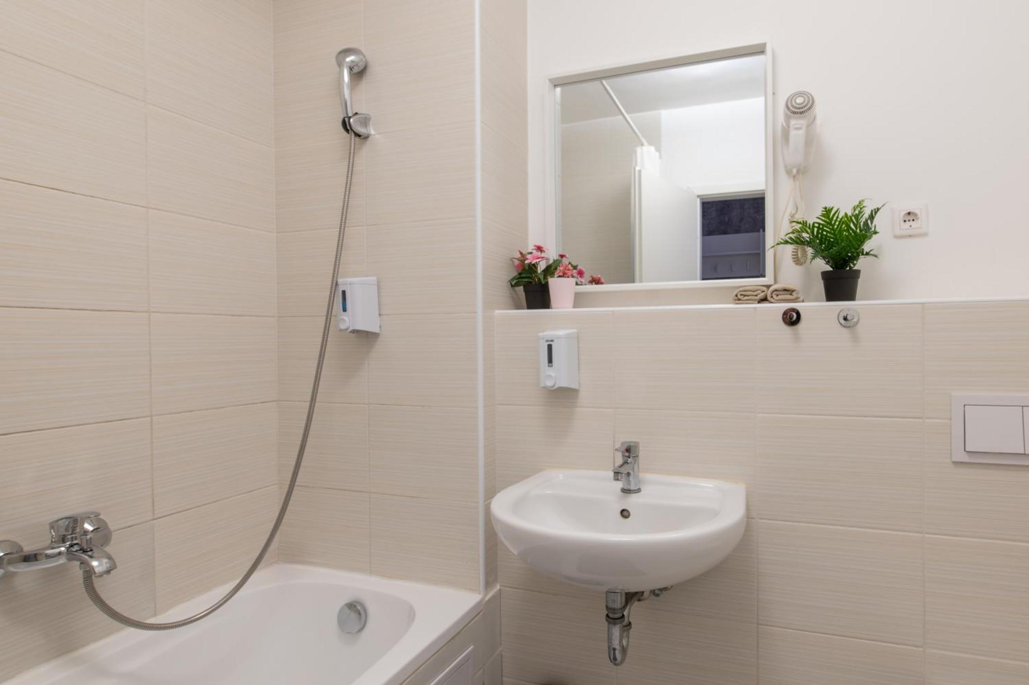 Mono Residence With Free Parking Budapest Exterior photo